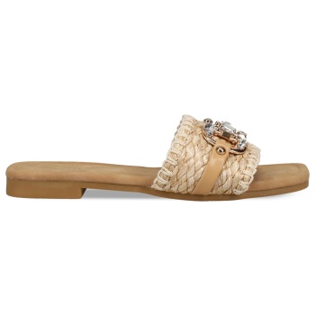 μπεζ σανδάλι σε προσφορά