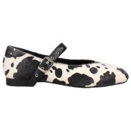  ασπρόμαυρη μπαλαρίνα