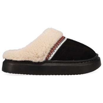 μαύρη παντόφλα σε προσφορά