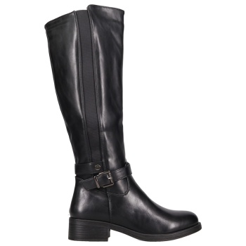 μαύρη μπότα σε προσφορά