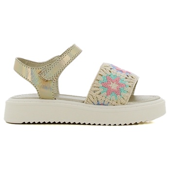 χρυσό παιδικό πέδιλο σε προσφορά