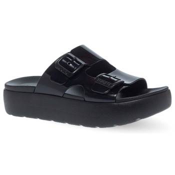 γυναικείες σαγιονάρες θαλάσσης με