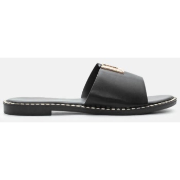 flat σανδάλια με διακοσμητική τόκα  σε προσφορά