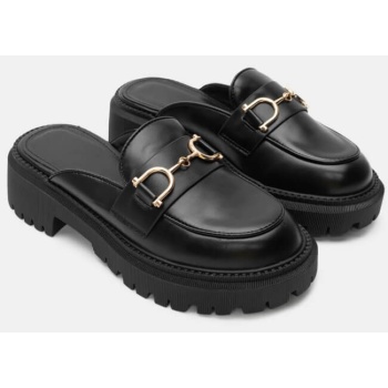 mules loafers με διακοσμητική αγκράφα  σε προσφορά