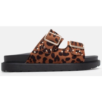 flatform σανδάλια με τόκες & τρούκς  σε προσφορά