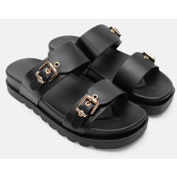 σανδάλια flatform με διπλές τόκες  σε προσφορά