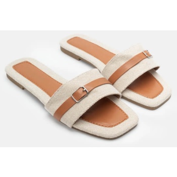 σανδάλια flat με διακοσμητικό λουράκι  σε προσφορά