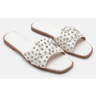  σανδάλια flat με διακοσμητικά τρούκς - λευκό