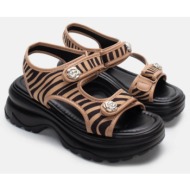 sneakers sandals με λουρ...