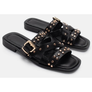 flat σανδάλια με λουράκια & τρουκς  σε προσφορά