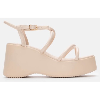 πλατφόρμες με πολλαπλά λουράκια - μπεζ σε προσφορά