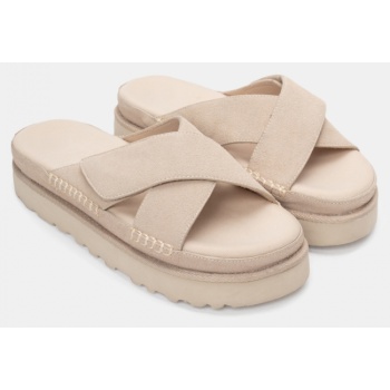 σανδάλια flatform με χιαστί λουράκια  σε προσφορά