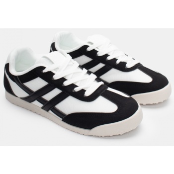 sneakers σε συνδυασμό χρωμάτων & υλικών σε προσφορά