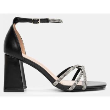 πέδιλα με μπαρέτα & strass - μαύρο σε προσφορά