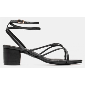 πέδιλα με πολλαπλά λουράκια - μαύρο σε προσφορά