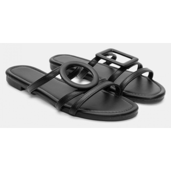 flat σανδάλια με διακοσμητική τόκα  σε προσφορά