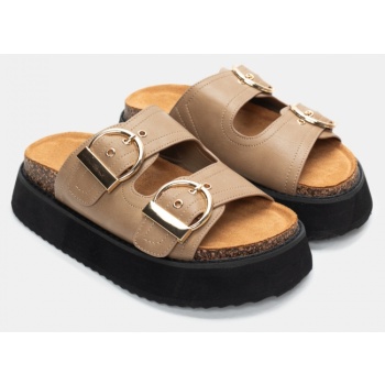 σανδάλια flatform με διπλές τόκες  σε προσφορά