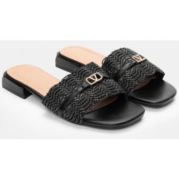 flat σανδάλια με διακοσμητικό λουράκι σε προσφορά