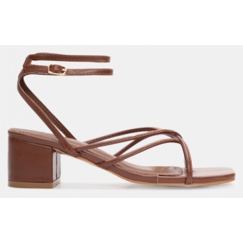 πέδιλα με πολλαπλά λουράκια - καφέ σε προσφορά