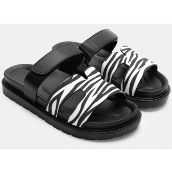 σανδάλια flatform με λουράκι scratch  σε προσφορά