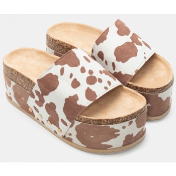 σανδάλια flatform με φαρδιά φάσα  σε προσφορά