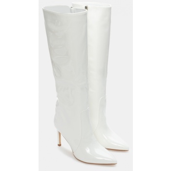 μπότες μυτερές με τακούνι  σε προσφορά