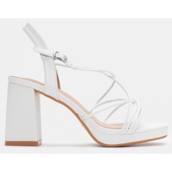 πέδιλα με πολλαπλά λουράκια - λευκό σε προσφορά