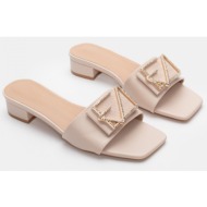  mules με διακοσμητική αγκράφα από strass - μπεζ
