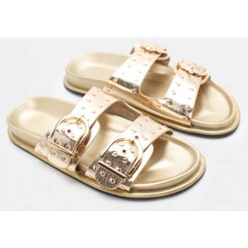 σανδάλια flatform με διακοσμητικά σε προσφορά