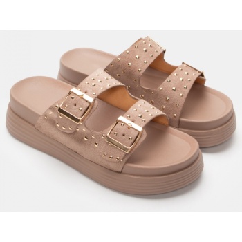 σανδάλια flatform με διπλές τόκες  σε προσφορά