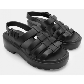 σανδάλια flatform με τόκα - μαύρο σε προσφορά