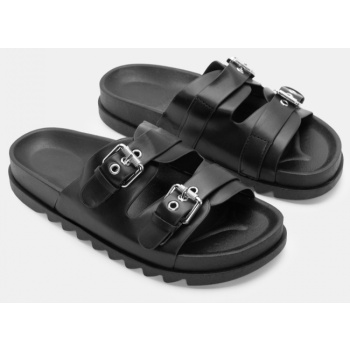 σανδάλια flatform με διπλές τόκες  σε προσφορά