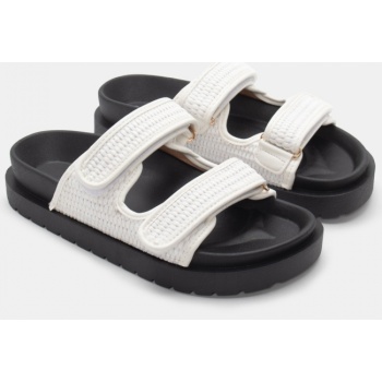 σανδάλια flatform με λουράκια scratch  σε προσφορά