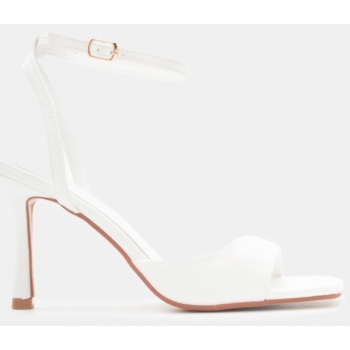 πέδιλα με μπαρέτα - λευκό