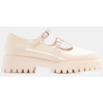 μοκασίνια με τρακτερωτή σόλα & μπαρέτα σε προσφορά