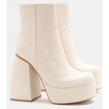 μποτάκια με τακούνι & φιάπα - μπεζ σε προσφορά