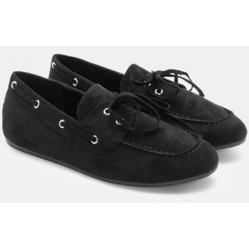 μοκασίνια με διακοσμητικά κορδόνια  σε προσφορά