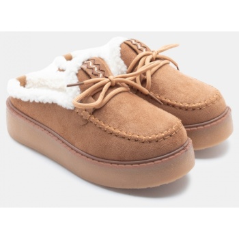 clogs σαμπό δίσολα με διακοσμητικά σε προσφορά