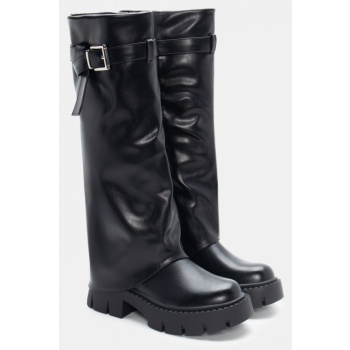 μπότες με εφέ αναδιπλούμενης φάσας  σε προσφορά