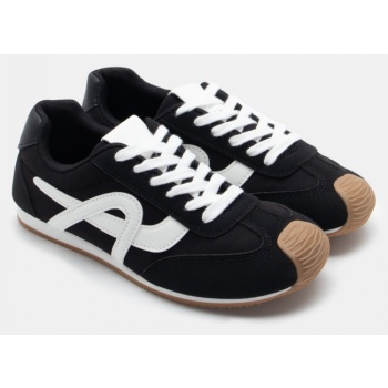 sneakers σε συνδυασμό χρωμάτων - μαύρο σε προσφορά