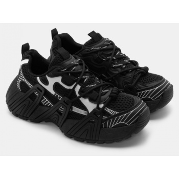 sneakers σε συνδυασμό χρωμάτων - μαύρο σε προσφορά