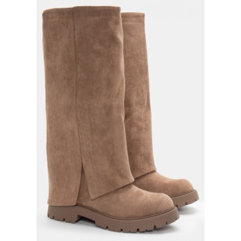 μπότες με εφέ αναδιπλούμενης φάσας  σε προσφορά