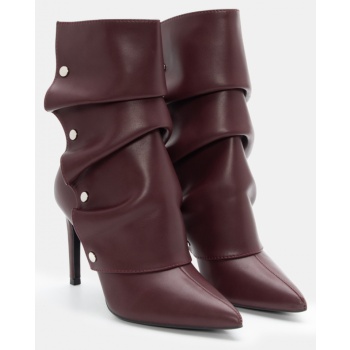 μποτάκια μυτερά με φερμούαρ από πίσω  σε προσφορά