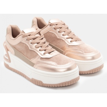 sneakers δίσολα με συνδυασμό χρωμάτων  σε προσφορά