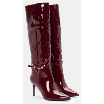 μπότες μυτερές με διακοσμητικό λουράκι σε προσφορά