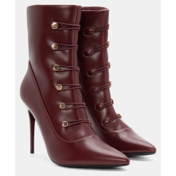 μποτάκια μυτερά με μεταλλίκες σε προσφορά