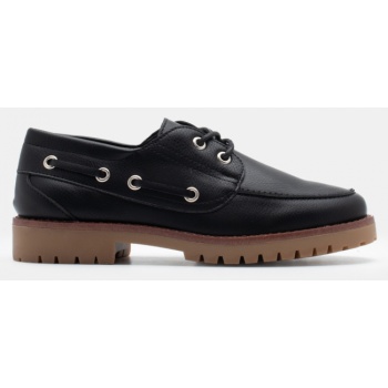 δετά παπούτσια με τρακτερωτή σόλα  σε προσφορά