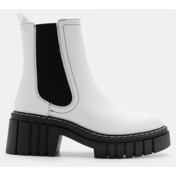 μποτάκια chelsea με τρακτερωτή σολά  σε προσφορά