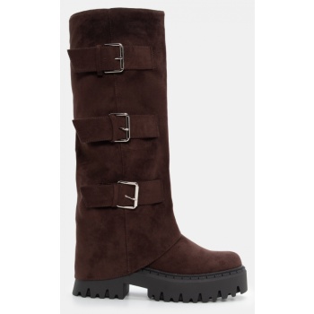 μπότες με εφέ αναδιπλούμενης φάσας  σε προσφορά