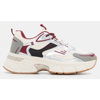 sneakers σε συνδυασμό χρωμάτων με διπλά σε προσφορά